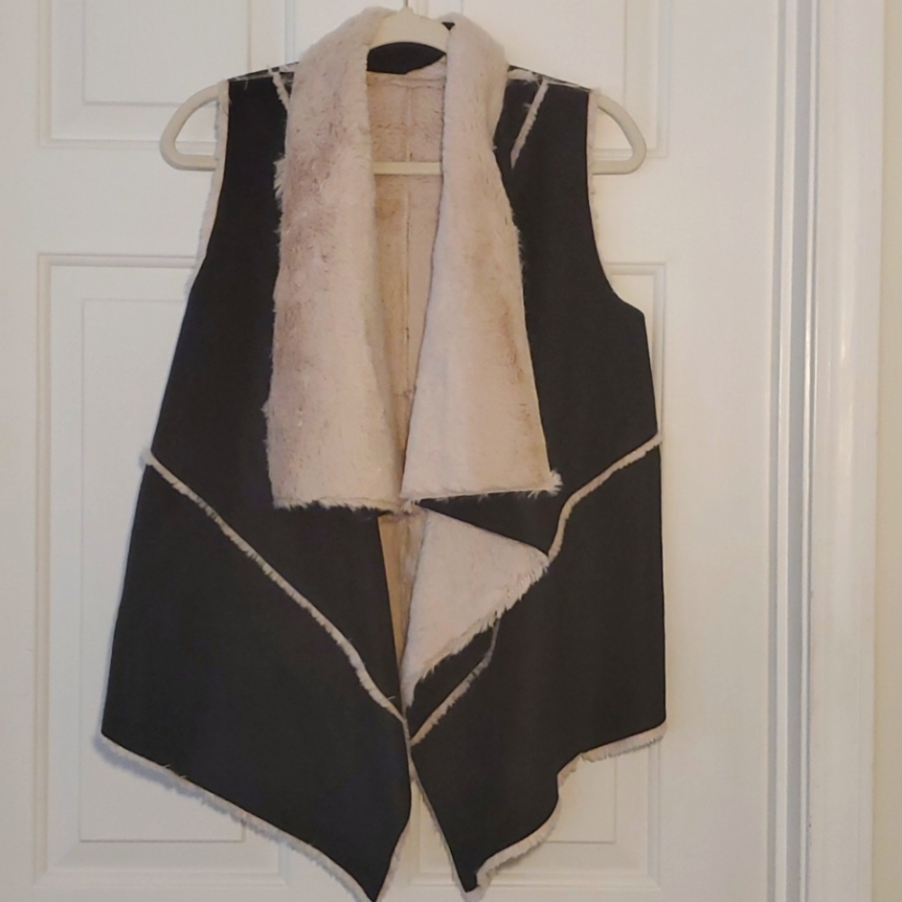 24"ling. Boutique purchase. Soft and lose.